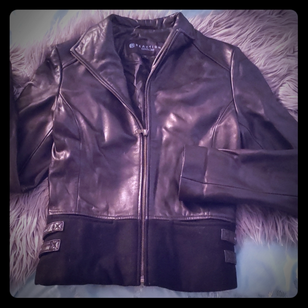 100% leather jacket. Used. Great condition